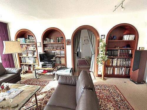 Wohnzimmer - 4 Zimmer Etagenwohnung in Birkenfeld