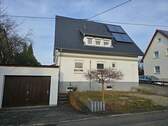 Bild 1 - Zeitgemäßes Wohnen in zentraler Lage . saniertes Einfamilienhaus in Gomaringen