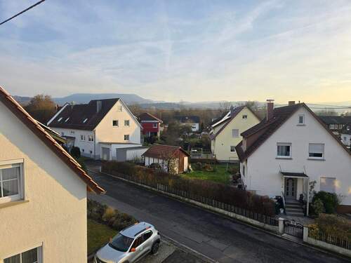 Ausblick vom DG - Einfamilienhaus mit 110,00 m&sup2; in Gomaringen zum Kaufen