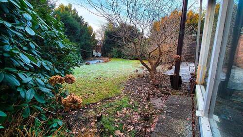 Blick in den Garten - 4 Zimmer Reihenendhaus in Wedel