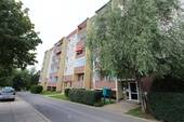 Hauseingang - 7 Zimmer Etagenwohnung zur Miete in Gera
