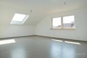 Wohnzimmer (1) - Sanierte 2-Zimmer-Wohnung in Eutingen