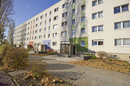 Vorderansicht - 3 Zimmer Etagenwohnung in Halle (Saale)