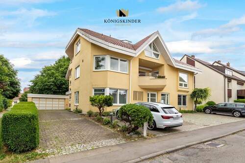 Aussen_Vorne - 4 Zimmer Etagenwohnung zum Kaufen in Neuhausen auf den Fildern