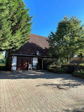 Ferienhaus mit Werkstatt - 