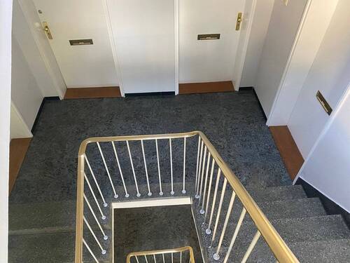 exklusives Treppenhaus - 3 Zimmer Etagenwohnung in München
