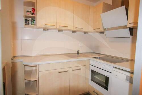 Küche mit EBK - 1 Zimmer Etagenwohnung in Geisenhausen