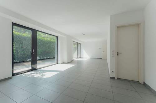 Blick auf die Terrasse - 