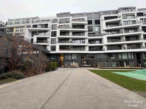 Hausansicht - 2 Zimmer Etagenwohnung zum Kaufen in Berlin