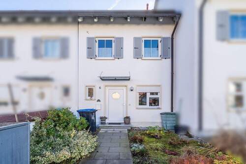 Außenansicht - Gepflegtes Reihenmittelhaus mit Einzelgarage in bevorzugter Lage von Schongau Forchet!