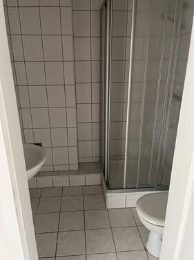 Bad.jpg - 2 Zimmer Etagenwohnung zur Miete in Hamm