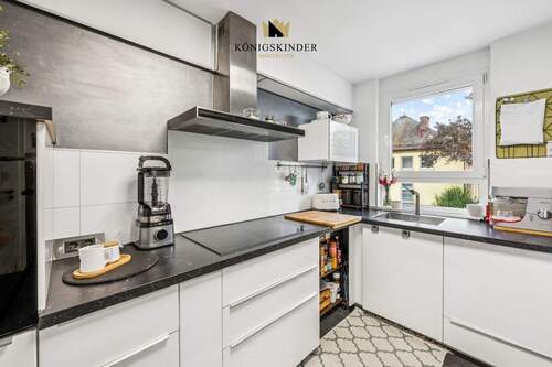 Offene Küche - 5 Zimmer Reihenmittelhaus in Kornwestheim