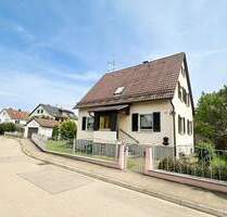 Ihr Traum vom Eigenheim: Charmantes Einfamilienhaus mit Garten & Garage - Bernstadt