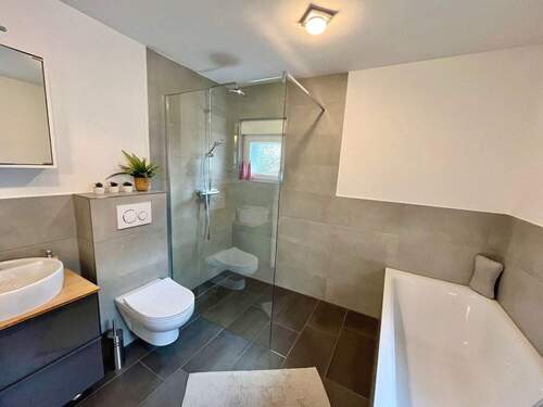 EG Bad WC (2) - Reihenmittelhaus mit 102,00 m&sup2; in Herne zum Kaufen