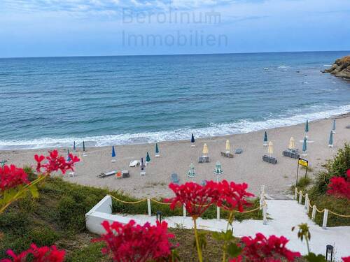 Strand - Exklusive 2-Zimmer-Wohnung direkt am Schwarzen Meer - 1. Meereslinie mit Balkon