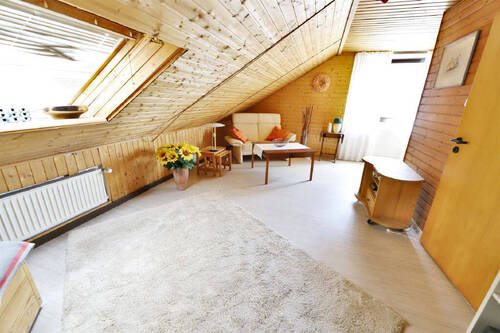Zimmer Dachboden - 
