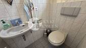Separates WC im Wohnbereich - 