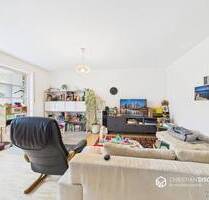 Ideale Familienwohnung mit Terrasse, Gartenanteil & Einbauküche - Regensburg Westenviertel