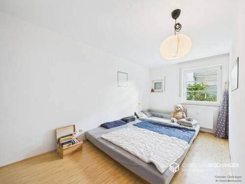 Schlafzimmer - Etagenwohnung mit 95,00 m² in Regensburg zur Miete