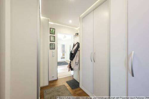 15 Eingangsbereich - 