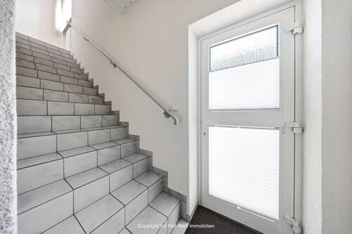 separater Eingang Gewerbe - 