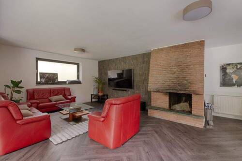 Wohnen Hinterhaus - Mehrfamilienhaus, Wohnhaus mit 301,00 m² in Buchholz in der Nordheide zum Kaufen