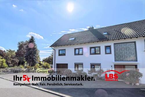 Ansicht - Familienhaus mit XXL Werkstatt - 398.000,00&nbsp;EUR Kaufpreis, ca.&nbsp; 191,00&nbsp;m&sup2;&nbsp;Wohnfl&auml;che