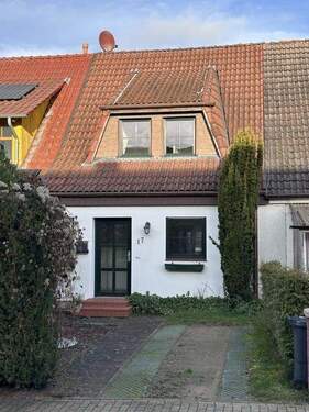 Stellplatz straßenseitig - 