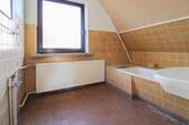 Badezimmer Ansicht 01 - 