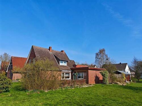 Seitliche Ansicht - 6 Zimmer Einfamilienhaus in Berne