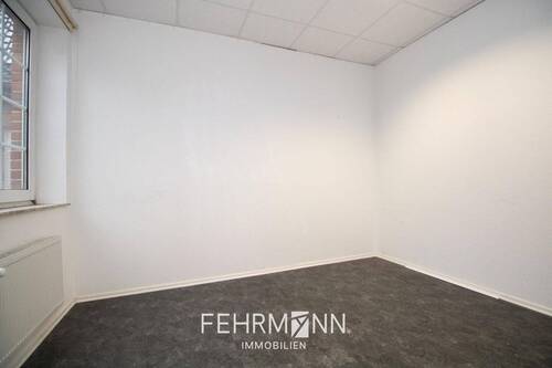 Büro-/ Verkaufsfläche - 