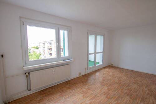 Wohnzimmer - 3 Zimmer Etagenwohnung in Halle (Saale)