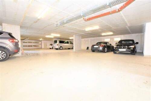 Tiefgarage - 