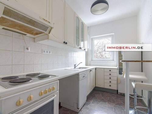 1.jpg - 2 Zimmer Etagenwohnung zum Kaufen in Berlin