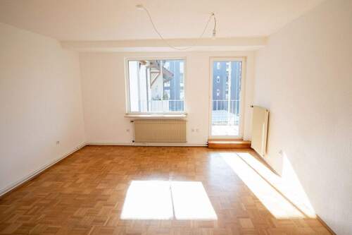 WOHNZIMMER - 2 Zimmer Etagenwohnung zur Miete in Tuttlingen