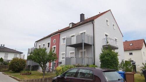 Ansicht - Gepflegte 3 Zimmer-Wohnung mit Balkon und Garage
