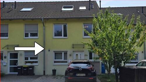 Hausansicht - Gepflegtes Reihenmittelhaus in Pforzheim