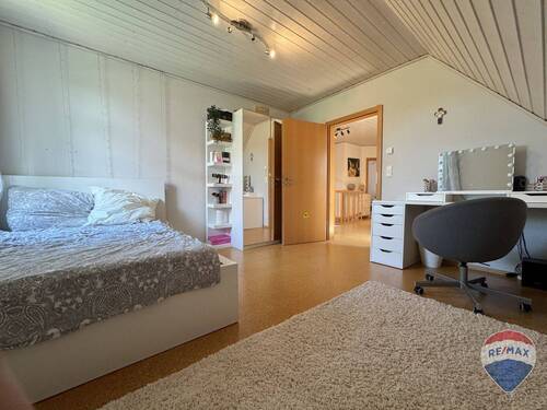 Schlafzimmer 1 OG - 