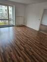 Wohnzimmer - 2 Zimmer Etagenwohnung zur Miete in Chemnitz