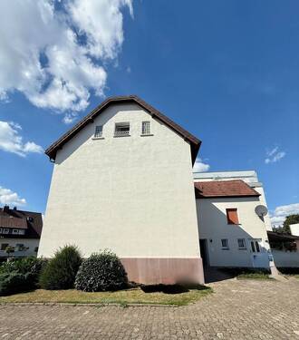Seitenansicht - Mehrfamilienhaus, Wohnhaus mit 200,00 m² in Bad Salzuflen zum Kaufen