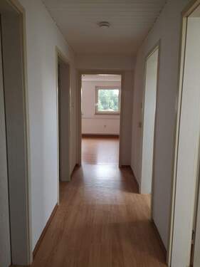 Flur.jpg - 3 Zimmer Etagenwohnung zur Miete in Heroldsbach