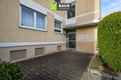 Eingang_web - Etagenwohnung mit 53,00 m² in Weingarten zum Kaufen
