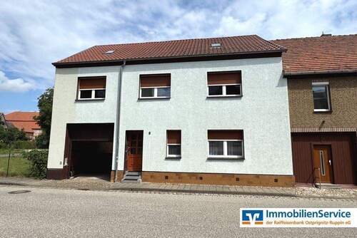 Stadthaus - 5 Zimmer Einfamilienhaus zum Kaufen in Wusterhausen