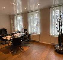 Büro-Praxisfläche in Neuss - 1.950,00&nbsp;EUR Kaltmiete, ca.&nbsp; 91,00&nbsp;m&sup2;&nbsp;Wohnfl&auml;che in Neuss (PLZ: 41462) Furth-Mitte