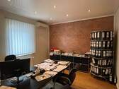 3 - 5 Zimmer Büro in Neuss
