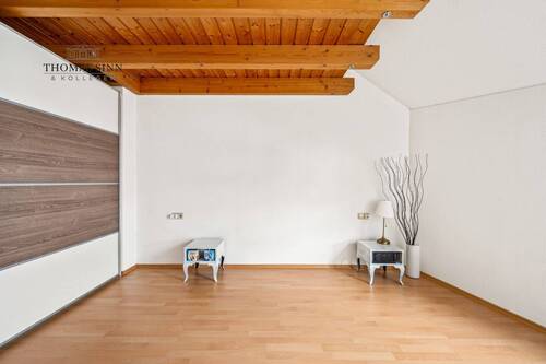 OG: Schlafzimmer - 