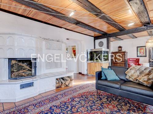 Wohnzimmer - Einfamilienhaus mit 225,00 m² in Ehrenkirchen zum Kaufen