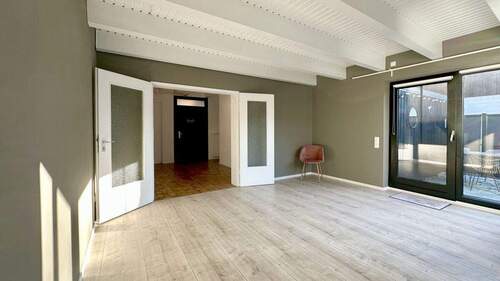 Wohnzimmer - Reihenmittelhaus mit 149,00 m&sup2; in Hamburg zum Kaufen