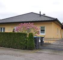 wunderschöner Bungalow mit idyllischen Garten - Leipzig Baalsdorf