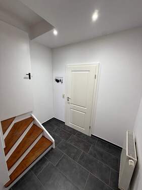Flur Treppe.JPG - 